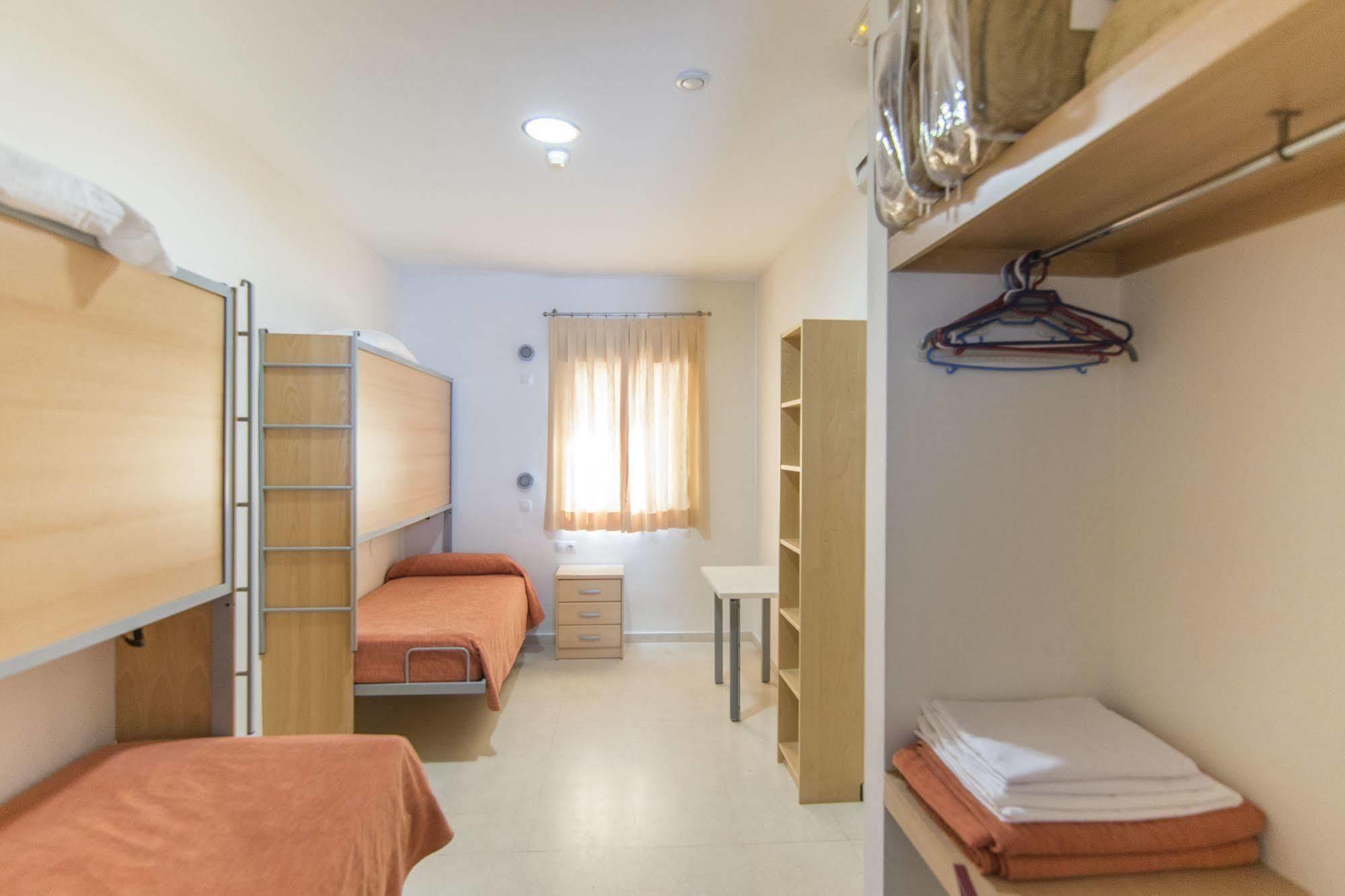Marbella Inturjoven Youth Hostel Eksteriør billede